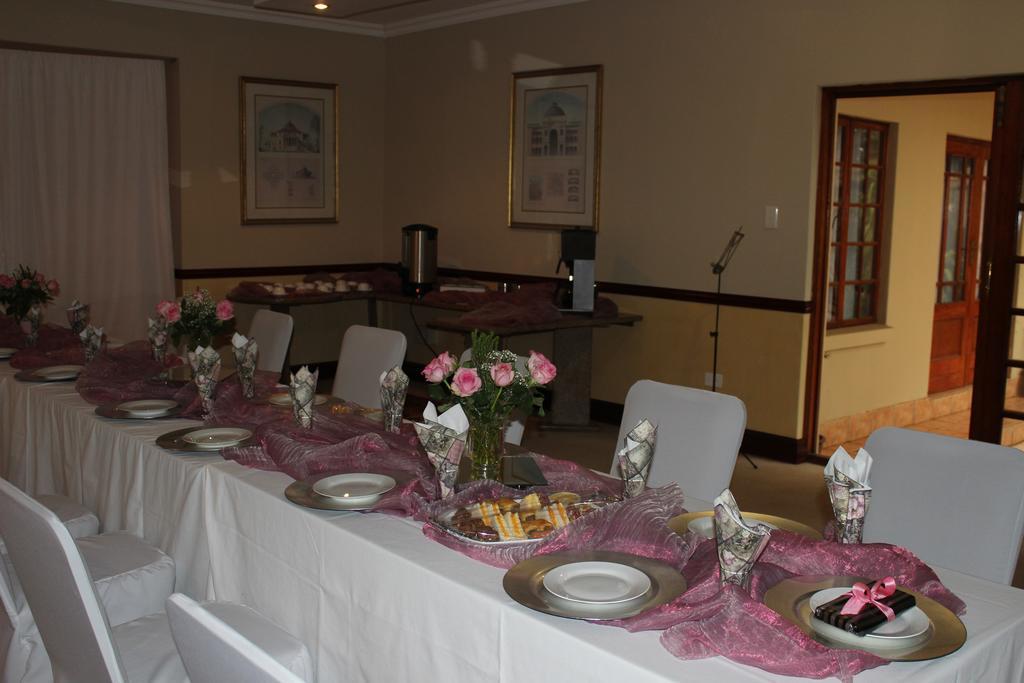 Prinshof Manor Guesthouse Pretoria-Noord Eksteriør billede